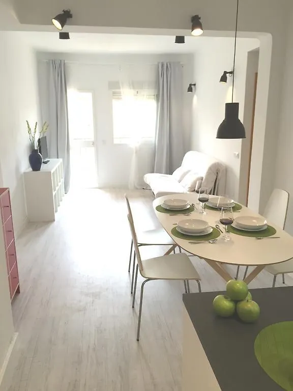 Suncity Alonso De Palencia Apartamentos Malaga 0*,