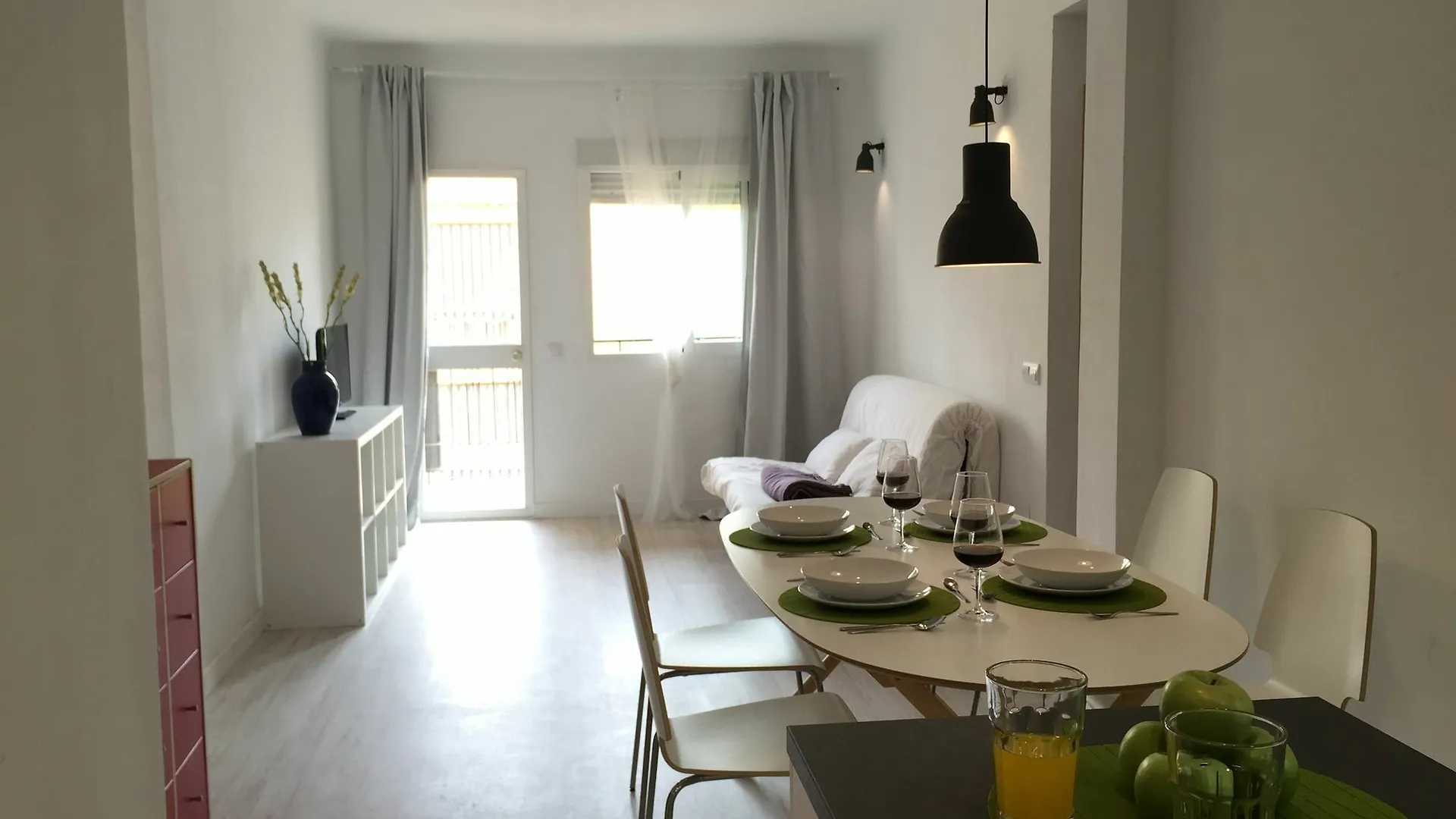 Suncity Alonso De Palencia Apartamentos Malaga Spain