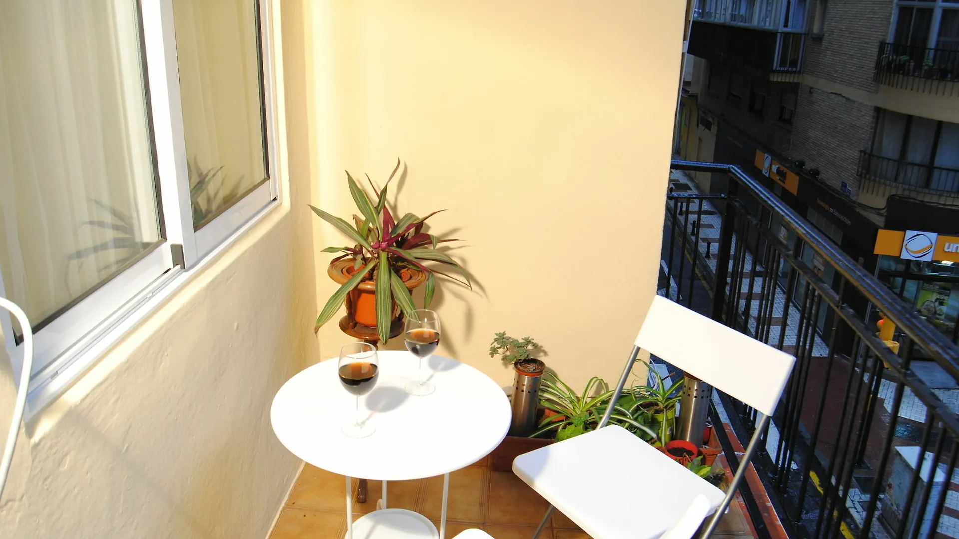 Suncity Alonso De Palencia Apartamentos Malaga 0*,